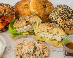 Irene's Bagels (1942 West Montrose Avenue)