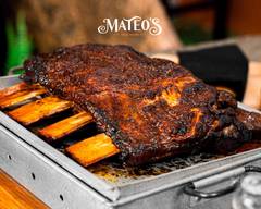 Mateos Grill House