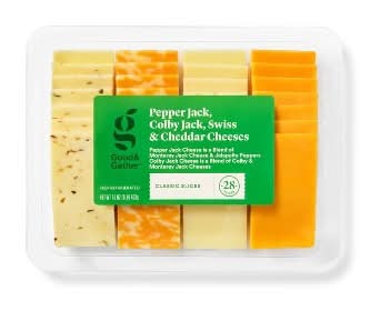 Good & Gather Pepper Jack Colby Jack Swiss & Cheddar Cheese Party Tray (16 oz, 28 ct)