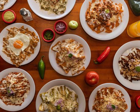 Tacos y Chilaquiles Dos Hermanos. (Monterrey)