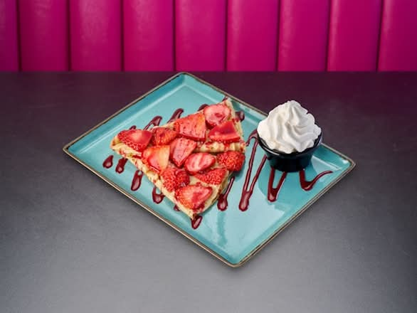 Strawberry & Cream Crepe