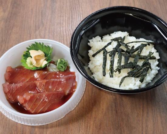 まぐろハラモ漬け丼 Pickled Tuna Belly Sushi Bowl