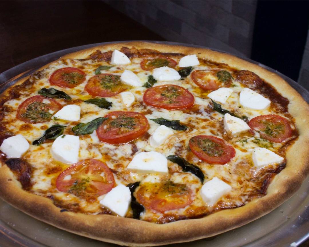 The famous pizza Menú a Domicilio en Victoria de Durango The famous