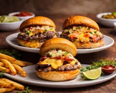 LEO’s BURGER TRUCK
