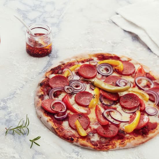 Pizza diavolo