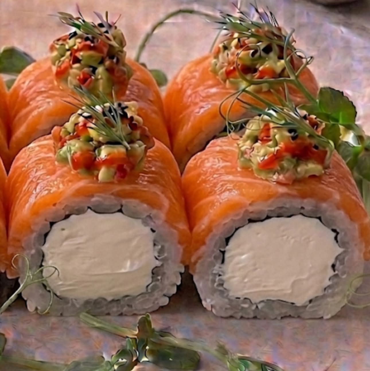 Roll Saumon Cheese (8 pièces)