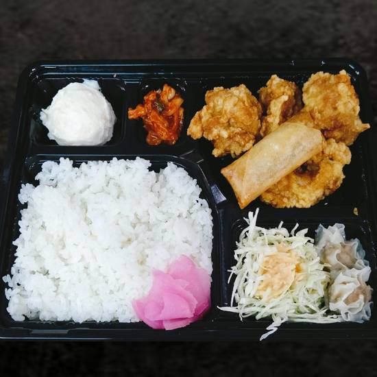 唐揚げ弁当 Fried Chicken Bento Box
