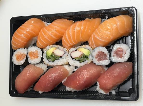 Sushi Home Town Keighley Menu - Takeaway in Leeds, Delivery menu &  prices