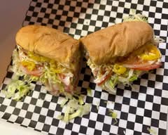 Emerald Isle Market Place (Unc's Deli)