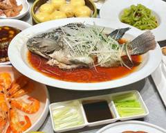 台湾料理 錦春　Taiwanryori kinnnshun