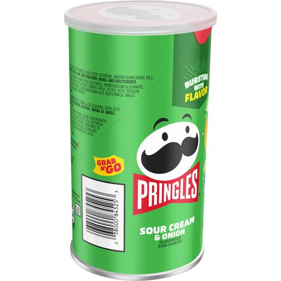 Pringles Sour Cream & Onion Potato Crisps Grab N' Go, 2.3 oz