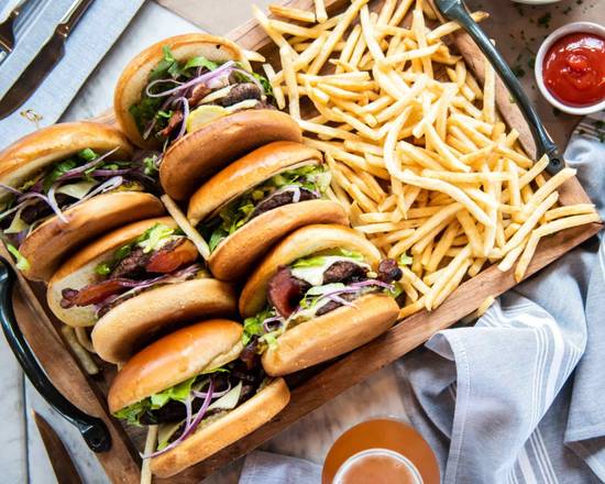 Shelly's Smashburgers