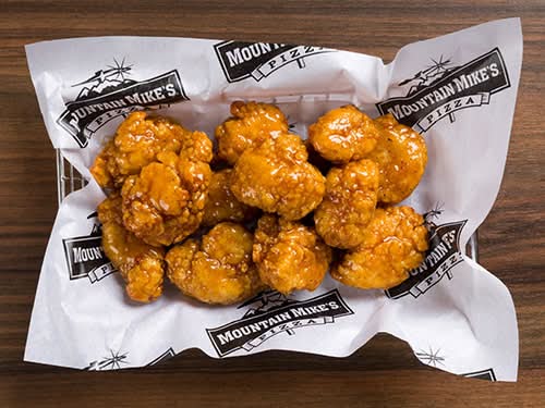 Stingin’ Honey Boneless Wings
