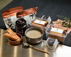 oo-muâ-á烏麻籽 x 台中北屯概念店｜芝麻糊｜霜淇淋