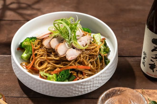 Chicken Yakisoba