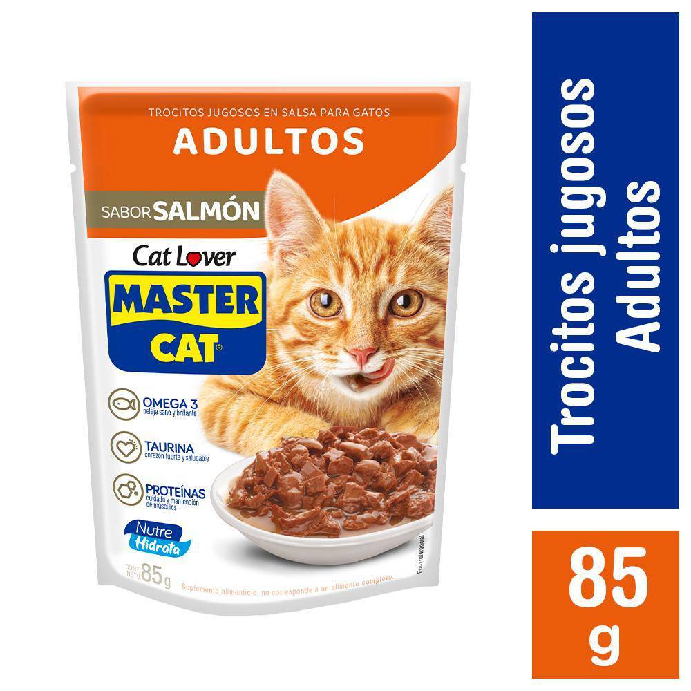 Master Cat · Alimento húmedo para gato trocitos jugosos sabor salmón (85 g)