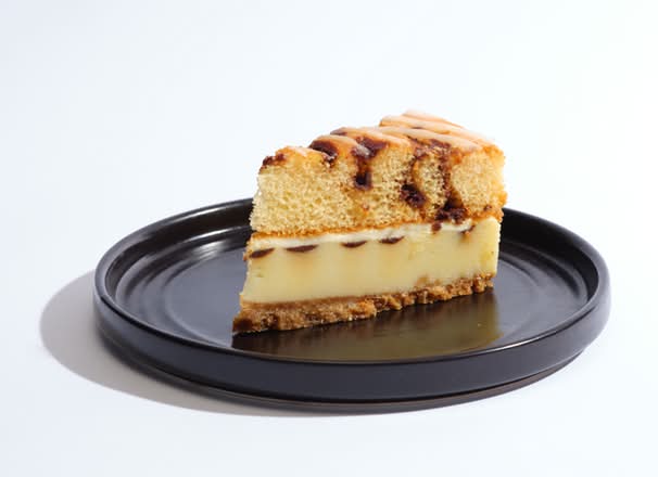 Cinnamon swirl cheesecake