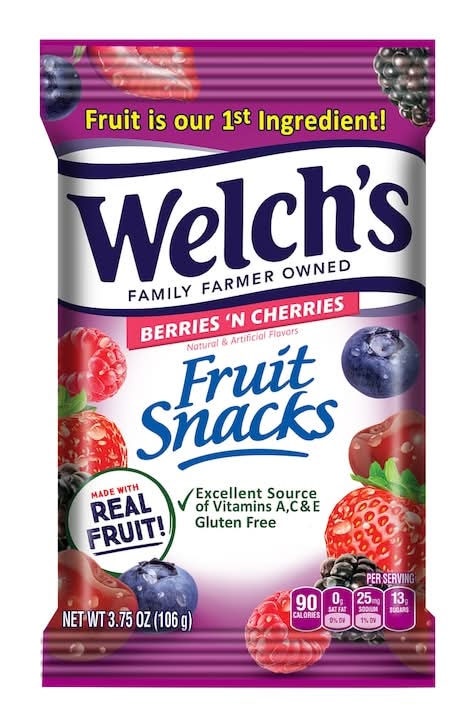 Welch's Fruit Snacks, Berries 'N Cherries (3.75 oz)