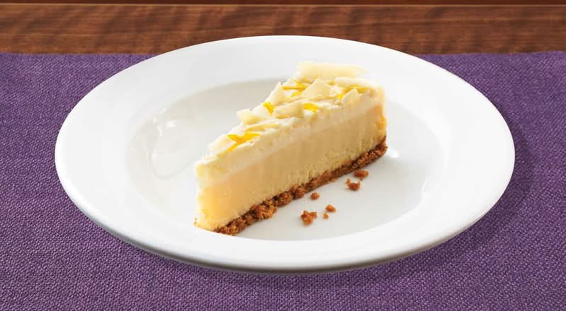 LEMON AND WHITE CHOCOLATE CHEESECAKE