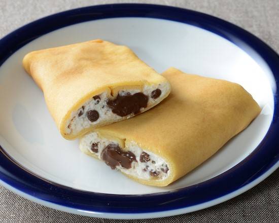 UC もっちりクレープ 生チョコ&チョコチップ