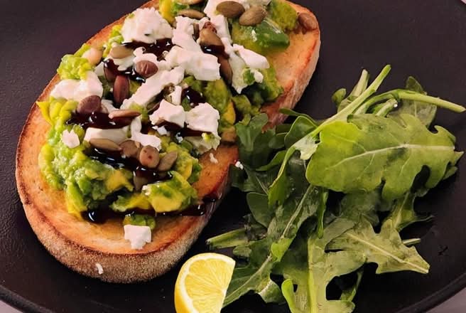 Smashed Avo on Sourdough