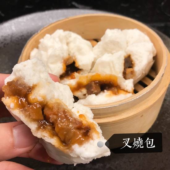 蜜汁叉燒包 2 個
