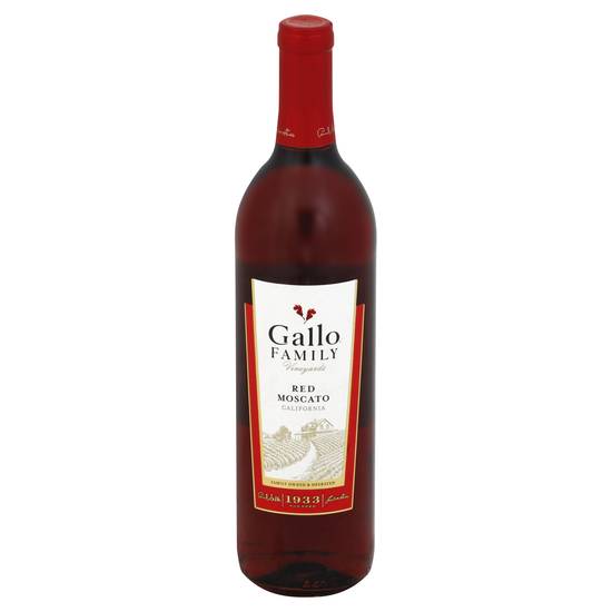 Gallo Family California Moscato Red Wine (750 ml)