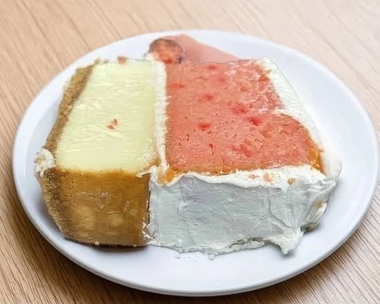 Strawberry cheese (jumbo double size) cake