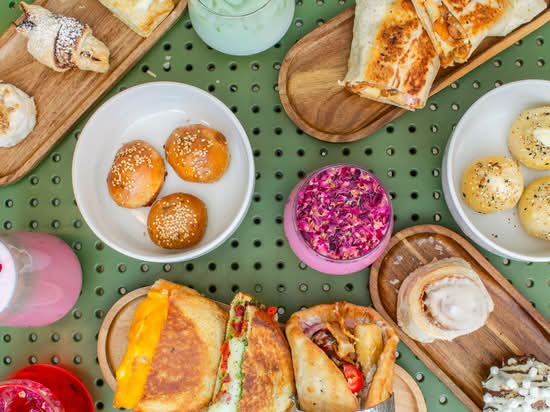 Hello Halloumi (48 Greenwich Avenue)