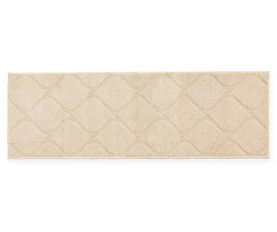 Broyhill Cream Quatrefoil Runner, 20" x 60"