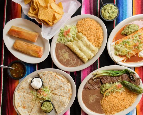 Moctezuma's Tradition and Flavor
