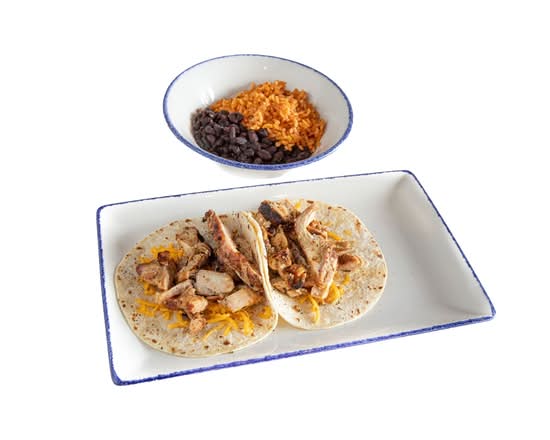 KIDS CHICKEN TACOS