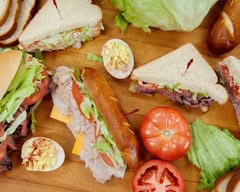 Pantry1 Food Market (15 E Green St)