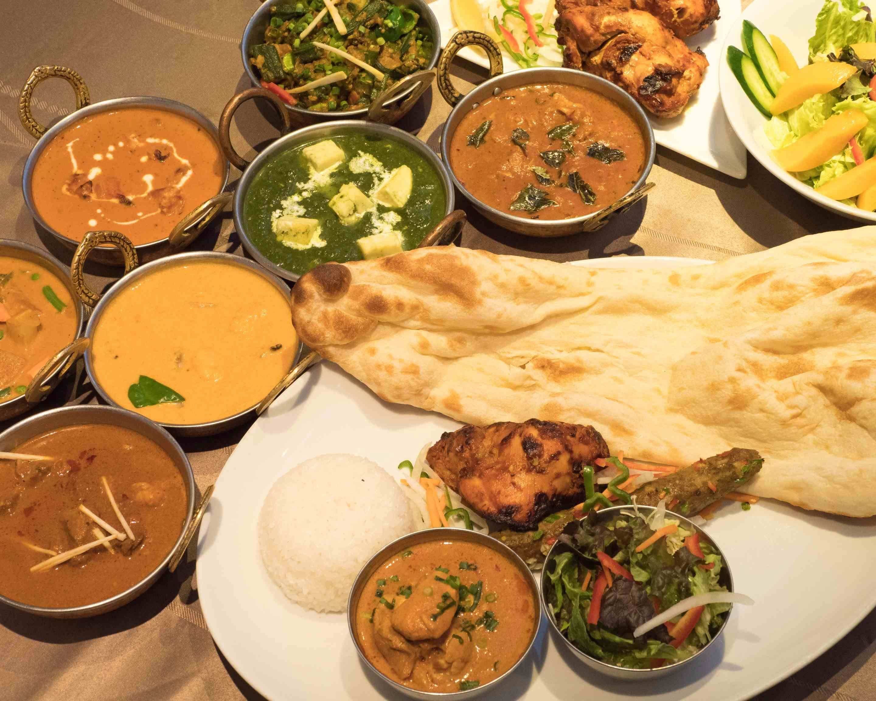 本場仕込みインドカレー】スパイスヘブン新宿店 Indian Restaurant