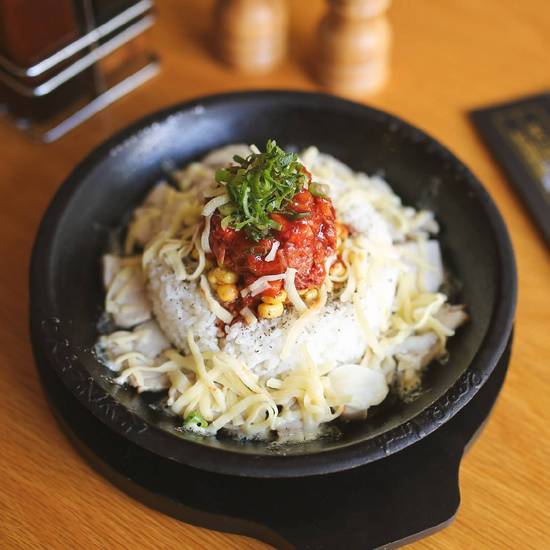 Kimchi Chicken with Cheese Pepper Rice