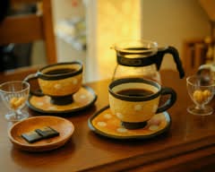 和洋菓子・カフェ みどりや Wayo-gashi Cafe Midoriya