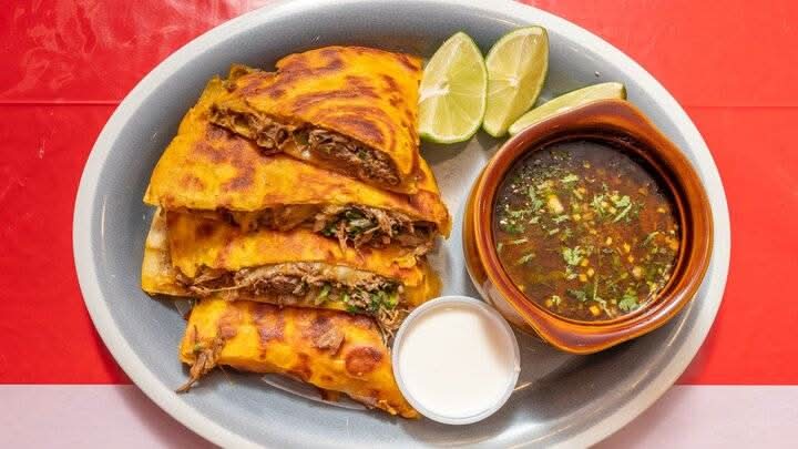 BIRRIA QUESADILLA  ( CHOICE OF MEAT )