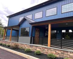 The Engine House, Golf and Social Lounge (106 N Hook Rd)