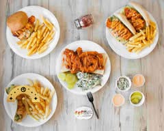 The Kluckin Chicken (Reseda)