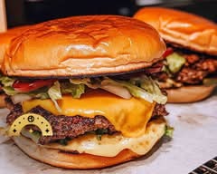 Yarbuns Burgers & Pizza (Miami)