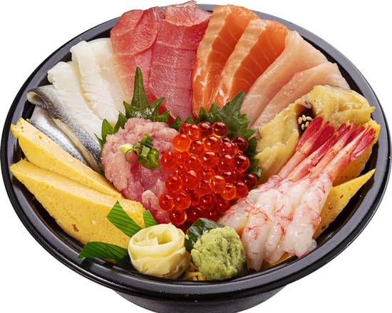 特上海鮮ちらし・十種（ネタ倍） Deluxe Seafood Scattered Sushi 10 Kinds (Double Topping)