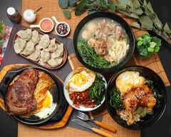 水餃女王 l 麵食館 牛排館專賣