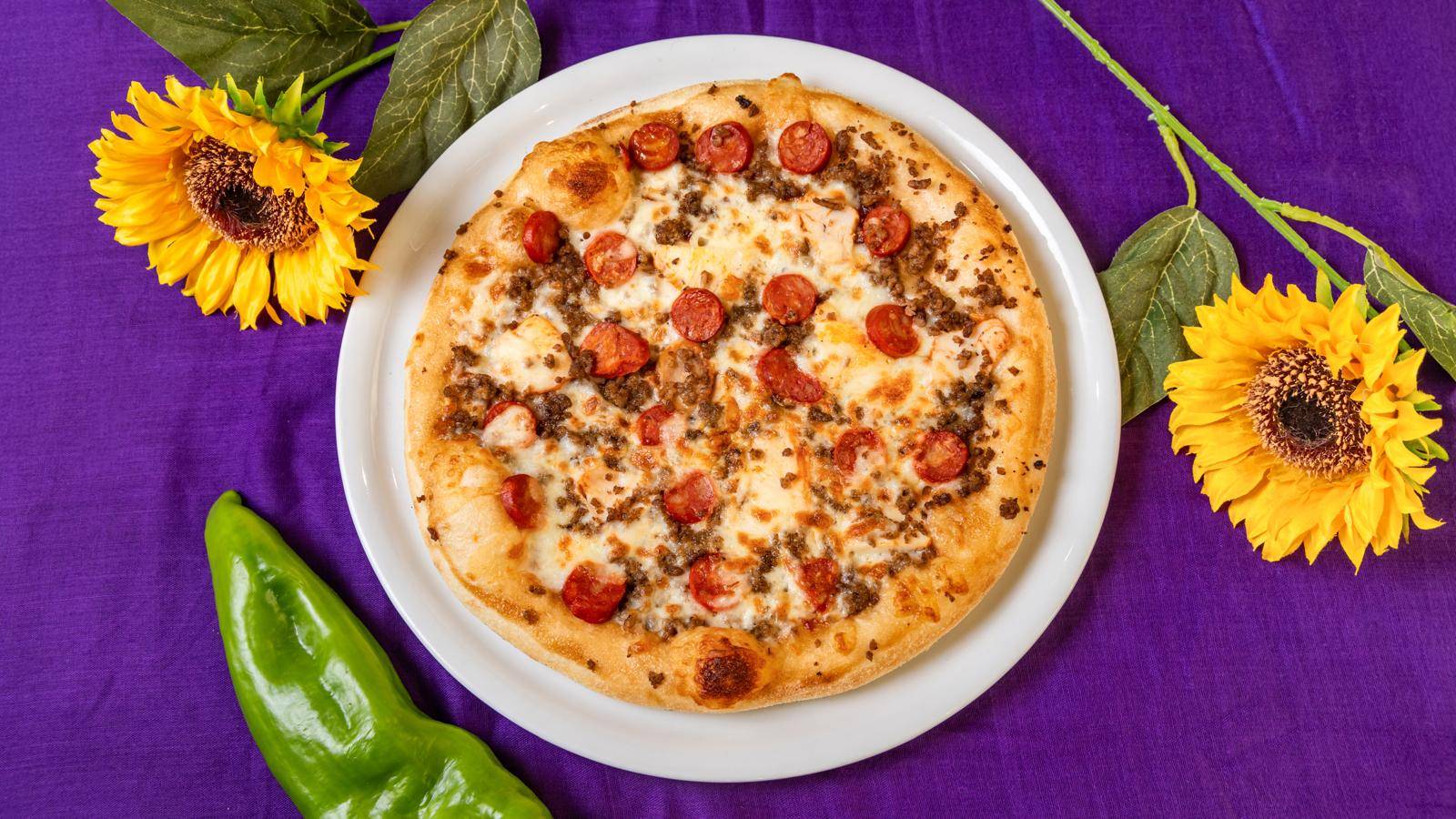 Pizza cannibale 🍕🍗🥩