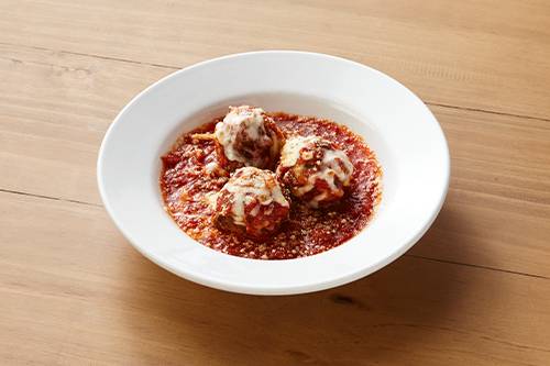 3 Baked Meatballs with Mozzarella