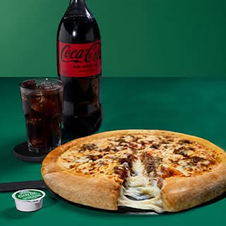 Pizza Mechada Luco Familiar + Bebida 1.5L