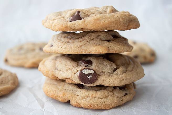 HALF DOZEN CHOCOLATE CHIP COOKIES