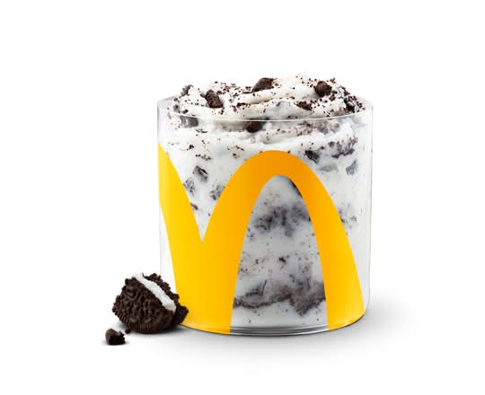 Regular Oreo McFlurry [570.0 Cals]