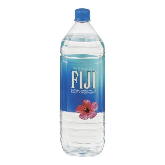 Fiji Natural Artesian Water (1.5 L)