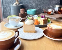 CAFE FLIGHT LOUNGE