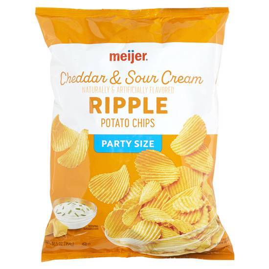 Meijer Ripple Party Size Cheddar & Sour Cream Potato Chips, 12.5 oz